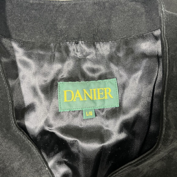 VTG Danier Suede Crop Jacket Women's L Black Genuine Leather Lined Button City - Picture 3 of 11
